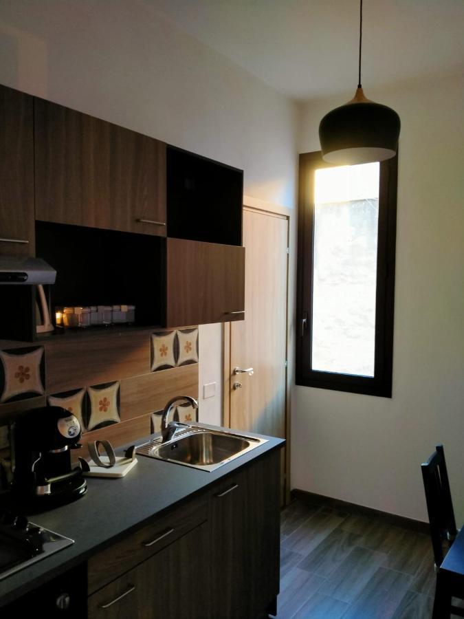 Al Civico 1 Apartments تراباني المظهر الخارجي الصورة