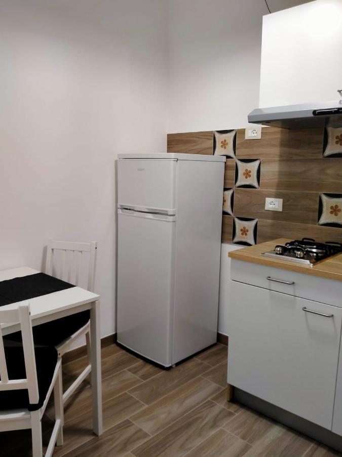 Al Civico 1 Apartments تراباني المظهر الخارجي الصورة