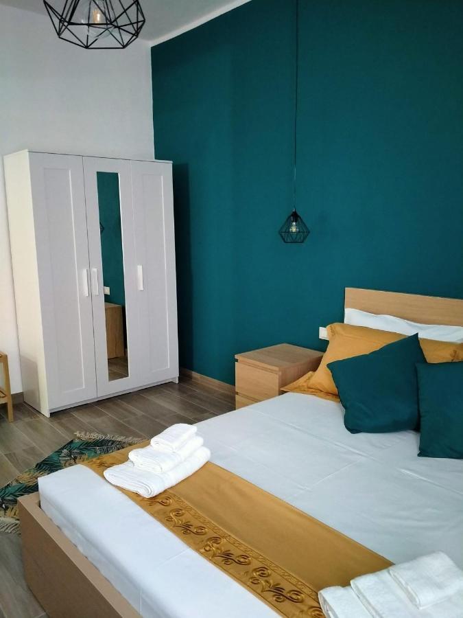 Al Civico 1 Apartments تراباني المظهر الخارجي الصورة